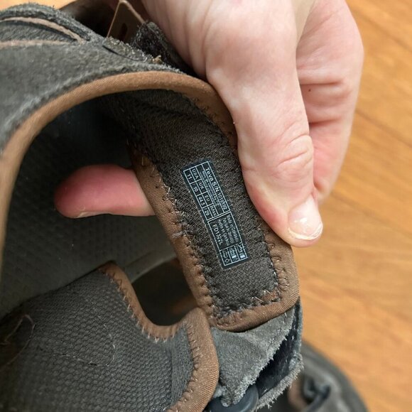 Teva Men’s Katavi 2 Outdoor Work Hiking Velcro Strap Sandals Brown Black Size 11 - Picture 6 of 7